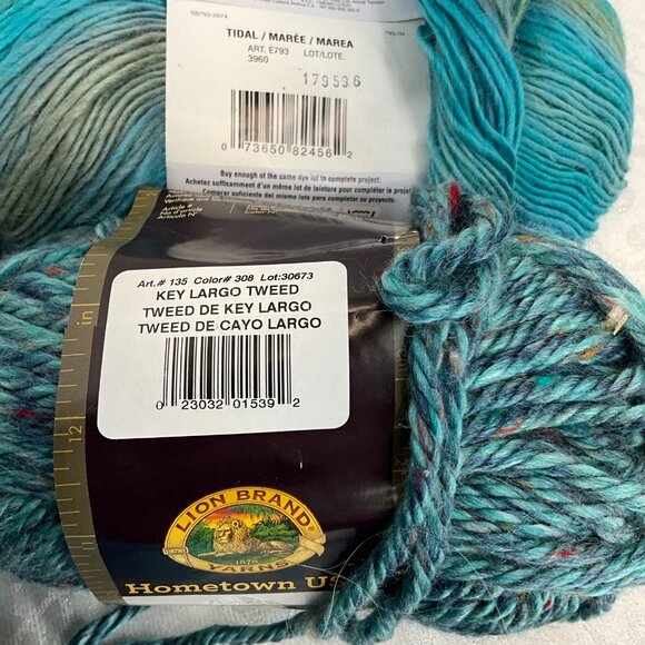 Assorted Green/Blue Yarn Bundle: Stylecraft Double Knit Premier Anti Pilling Red - Picture 6 of 7